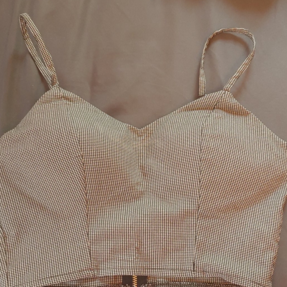 Forever 21 gingham print crop top